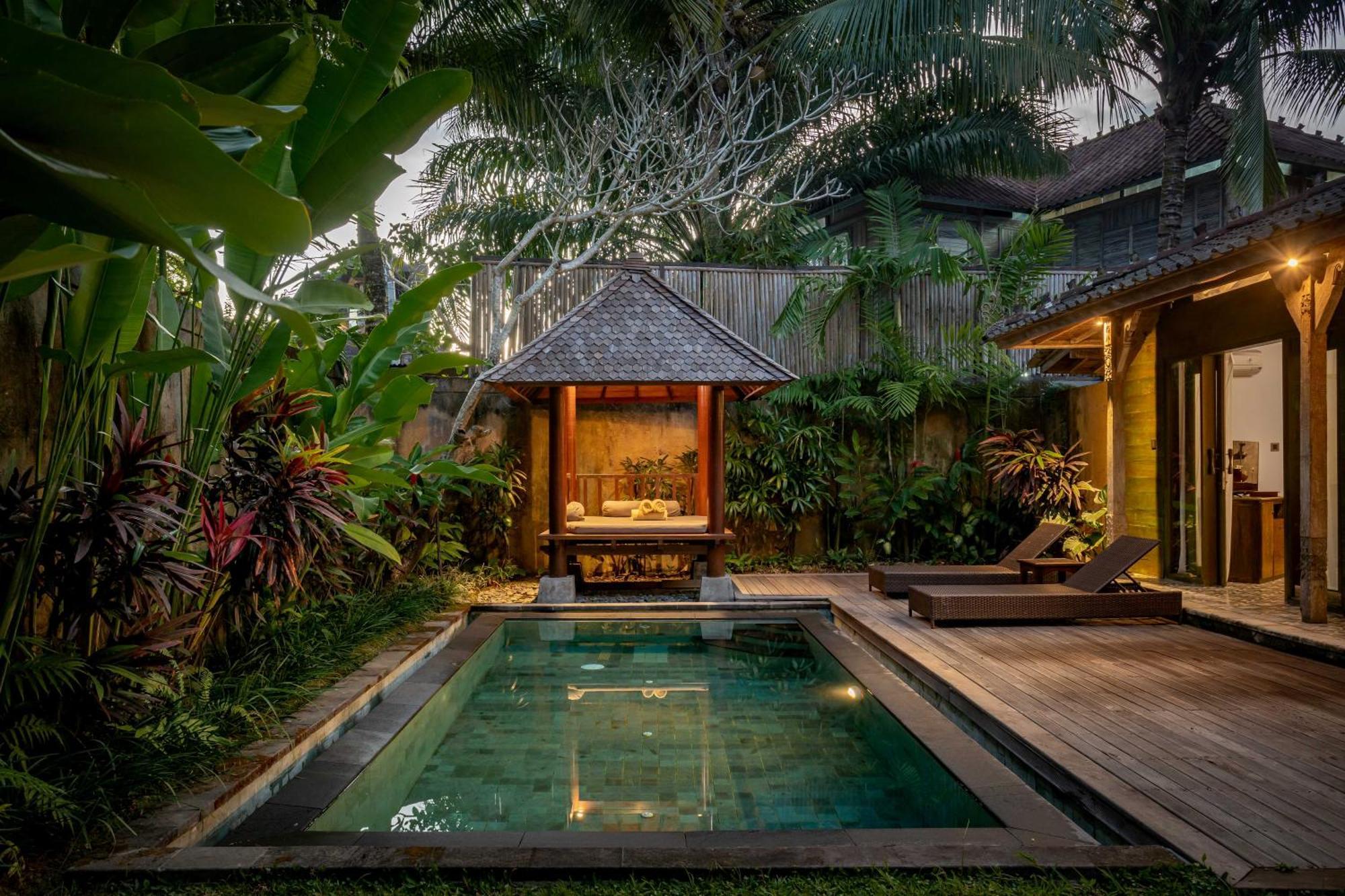 Arya Villas Ubud Exterior photo