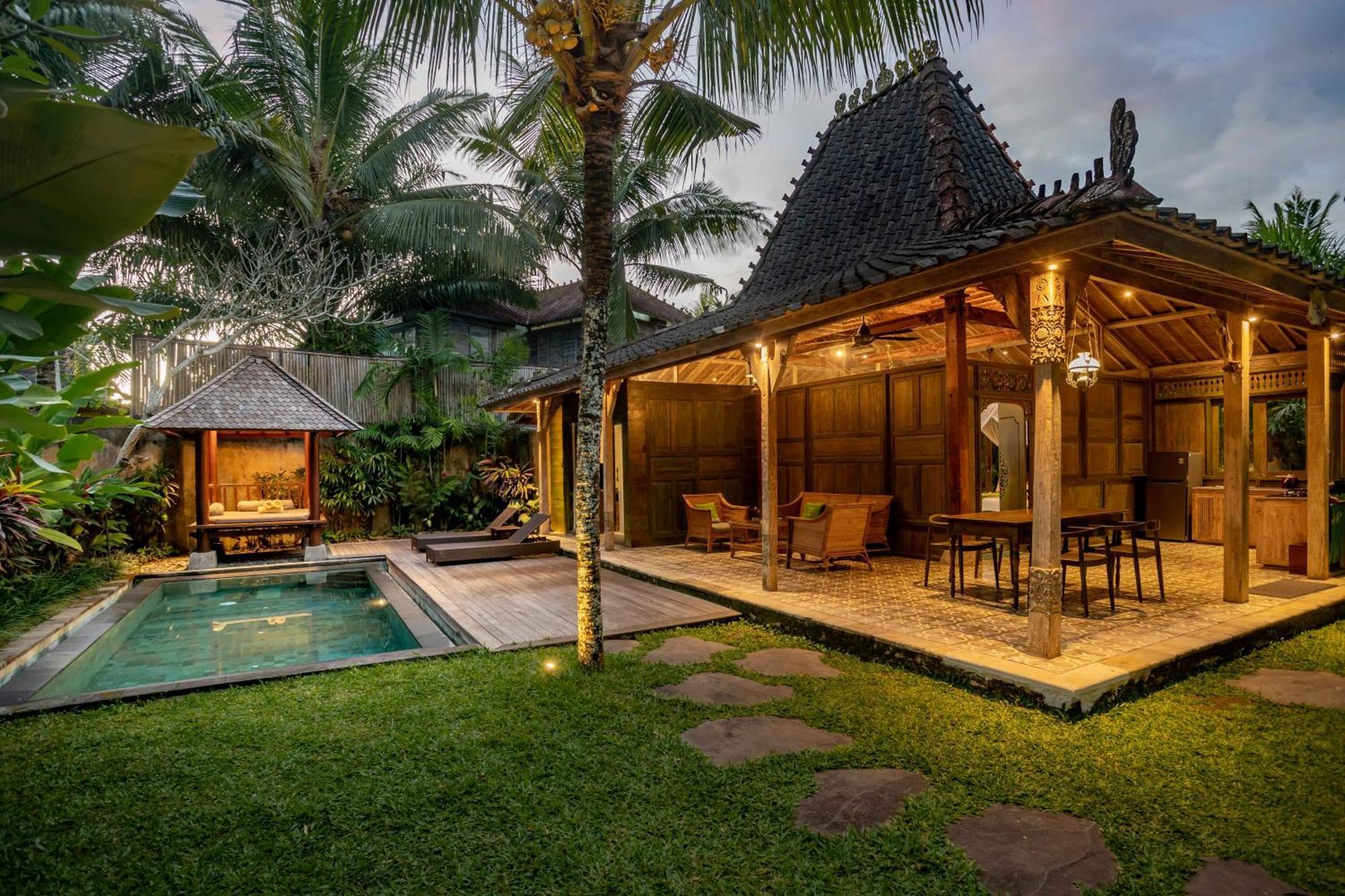 Arya Villas Ubud Exterior photo